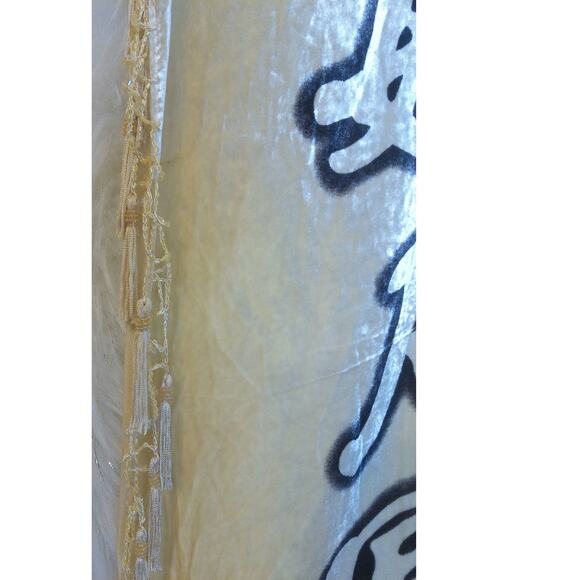 Vintage Japanese Print Geisha Velvet Fringed Shawl Wrap - Picture 10 of 10